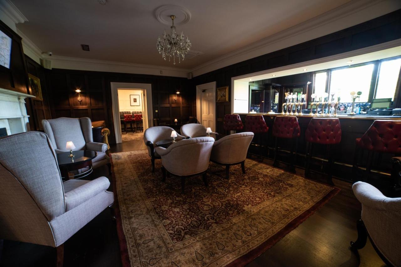 Finnstown Castle Hotel Lucan Luaran gambar