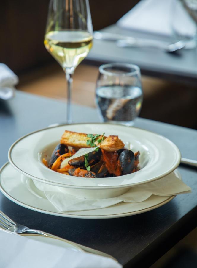Finnstown Castle Hotel Lucan Luaran gambar